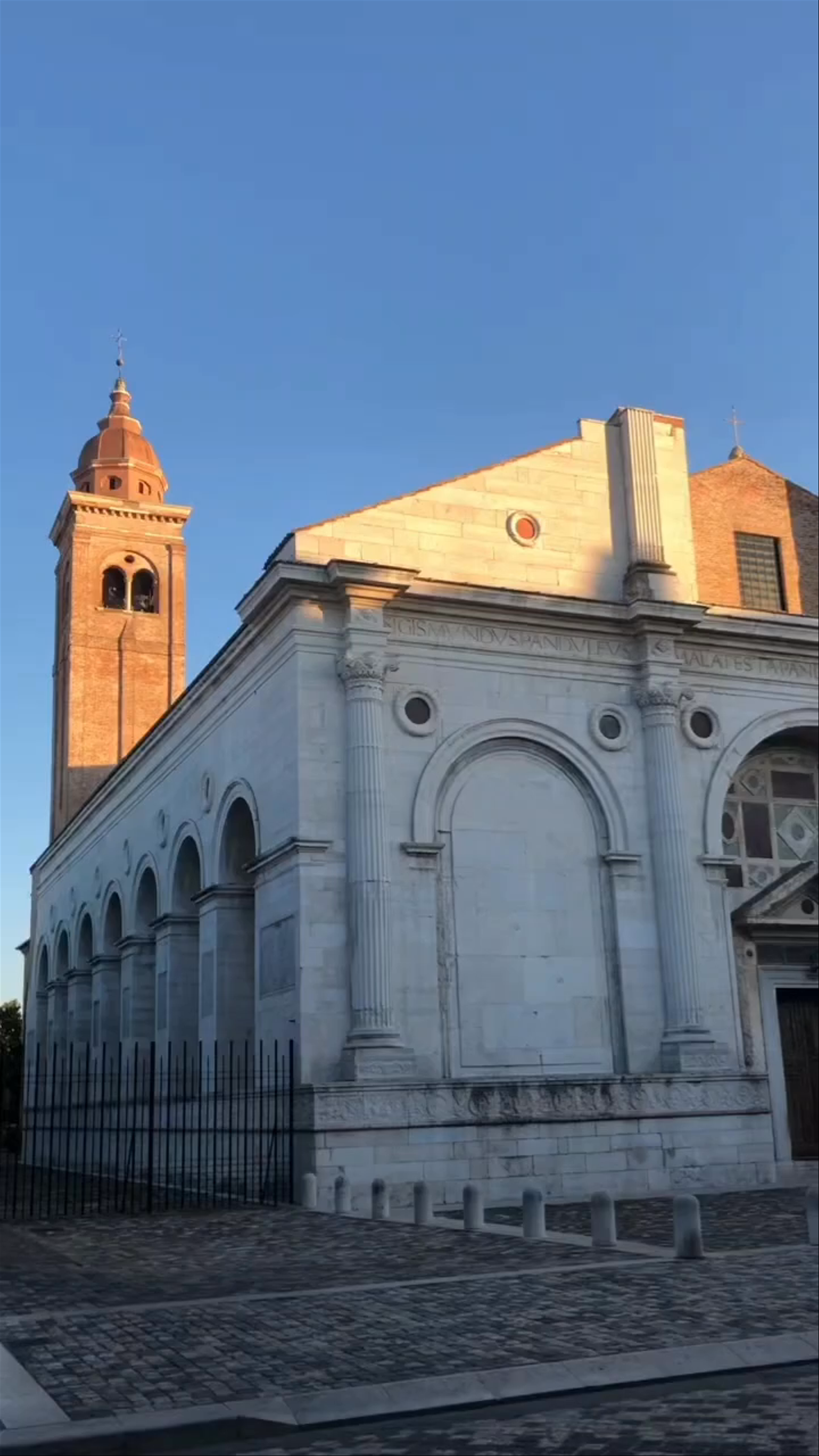 Tempio Malatestiano: Renaissance Masterpiece in Rimini