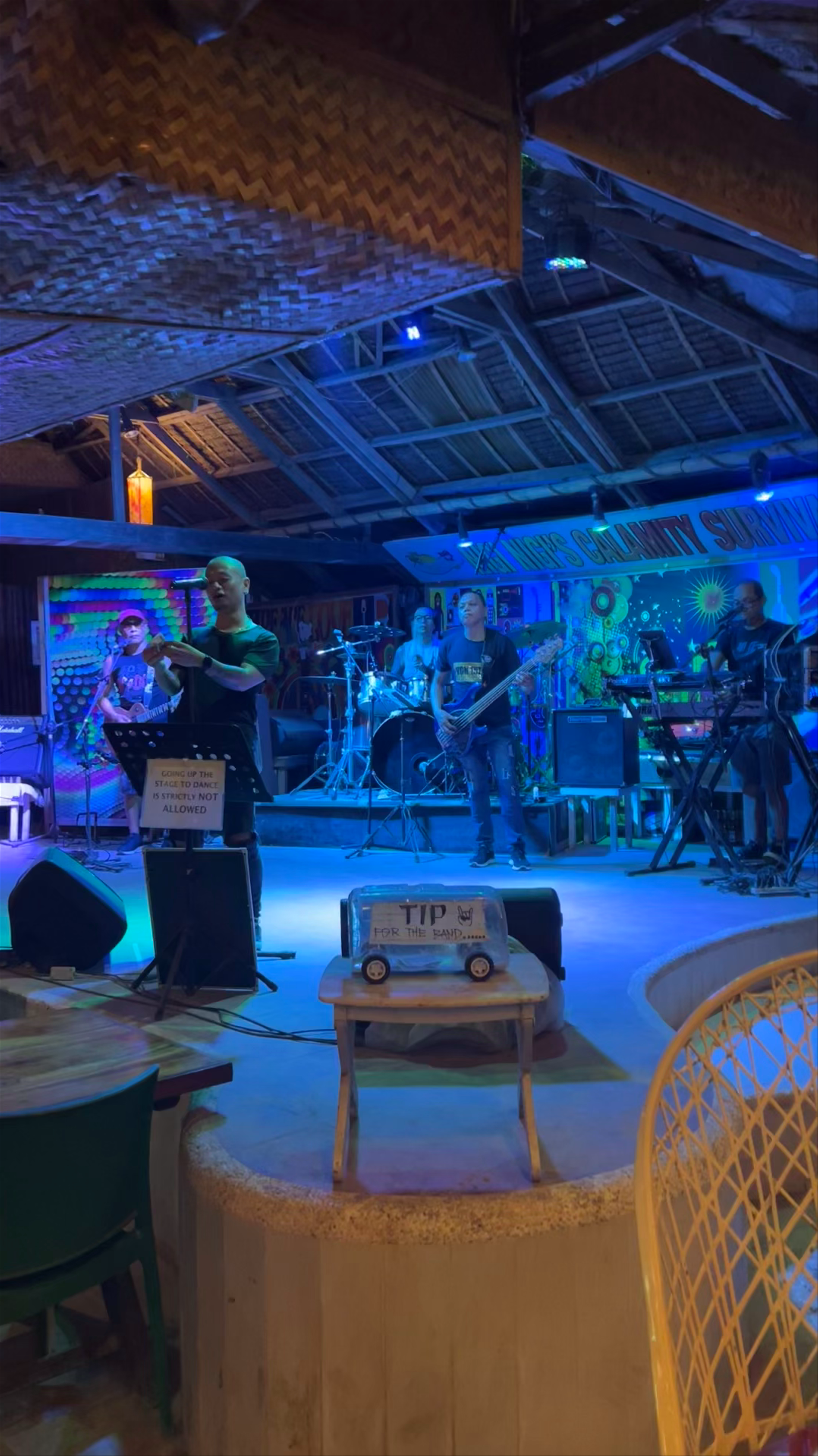 Nigi Nigi Nu Noos Station 2 Boracay