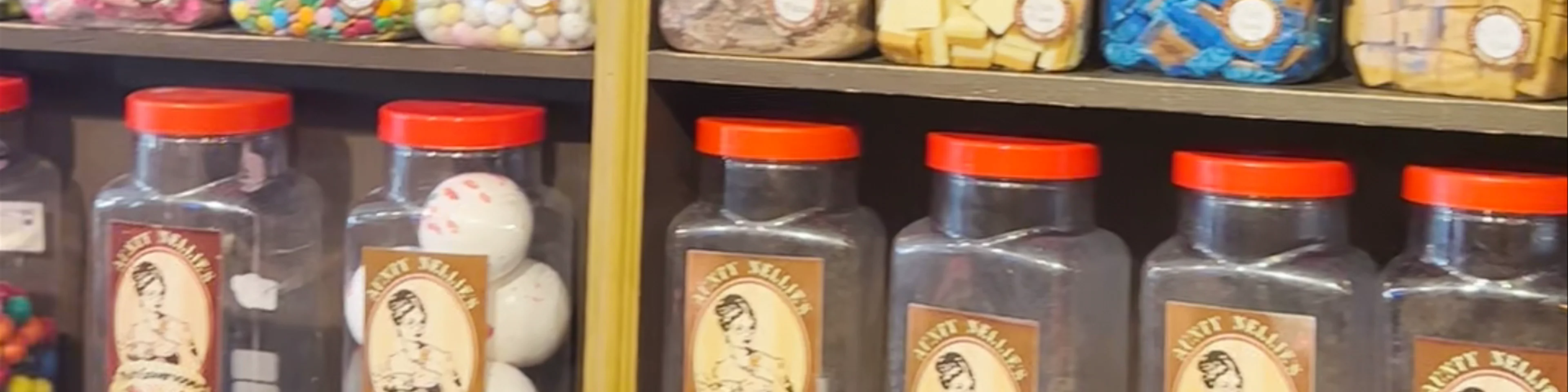 Aunty Nellies Sweet Shop