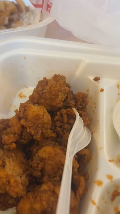 VooDoo Wing - Voodoo wings looks like it was the bottom of the batch - Chicken Wings Near Me - Mobile, Alabama