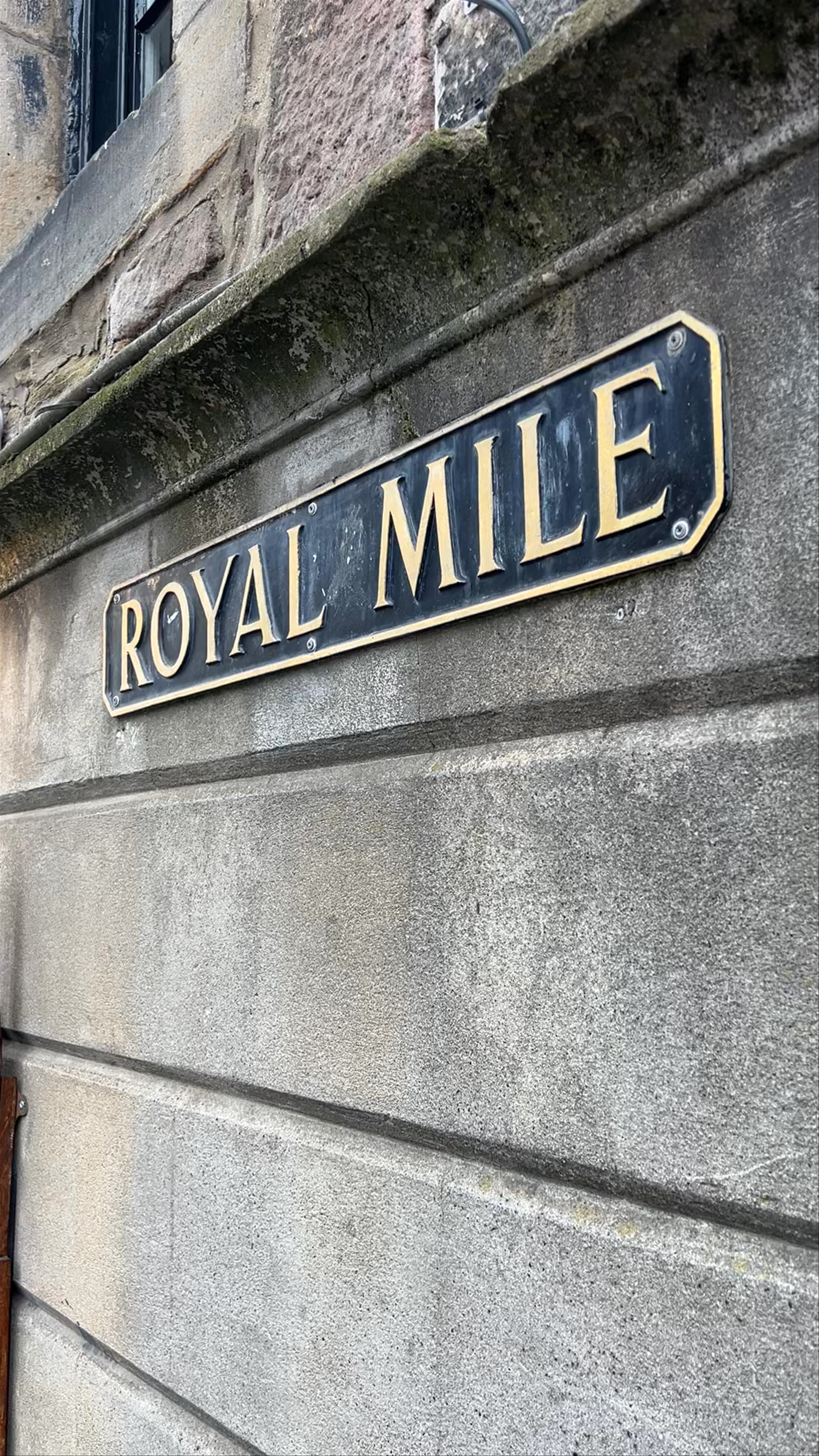Discover the Historic Charm of Edinburgh’s Royal Mile