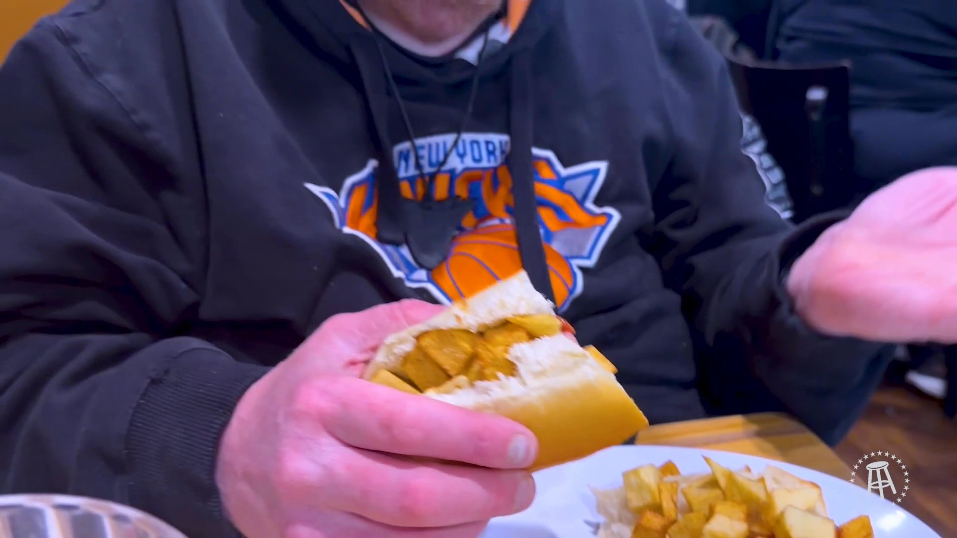 leihZzoICWqE8sUUr9X817Mx