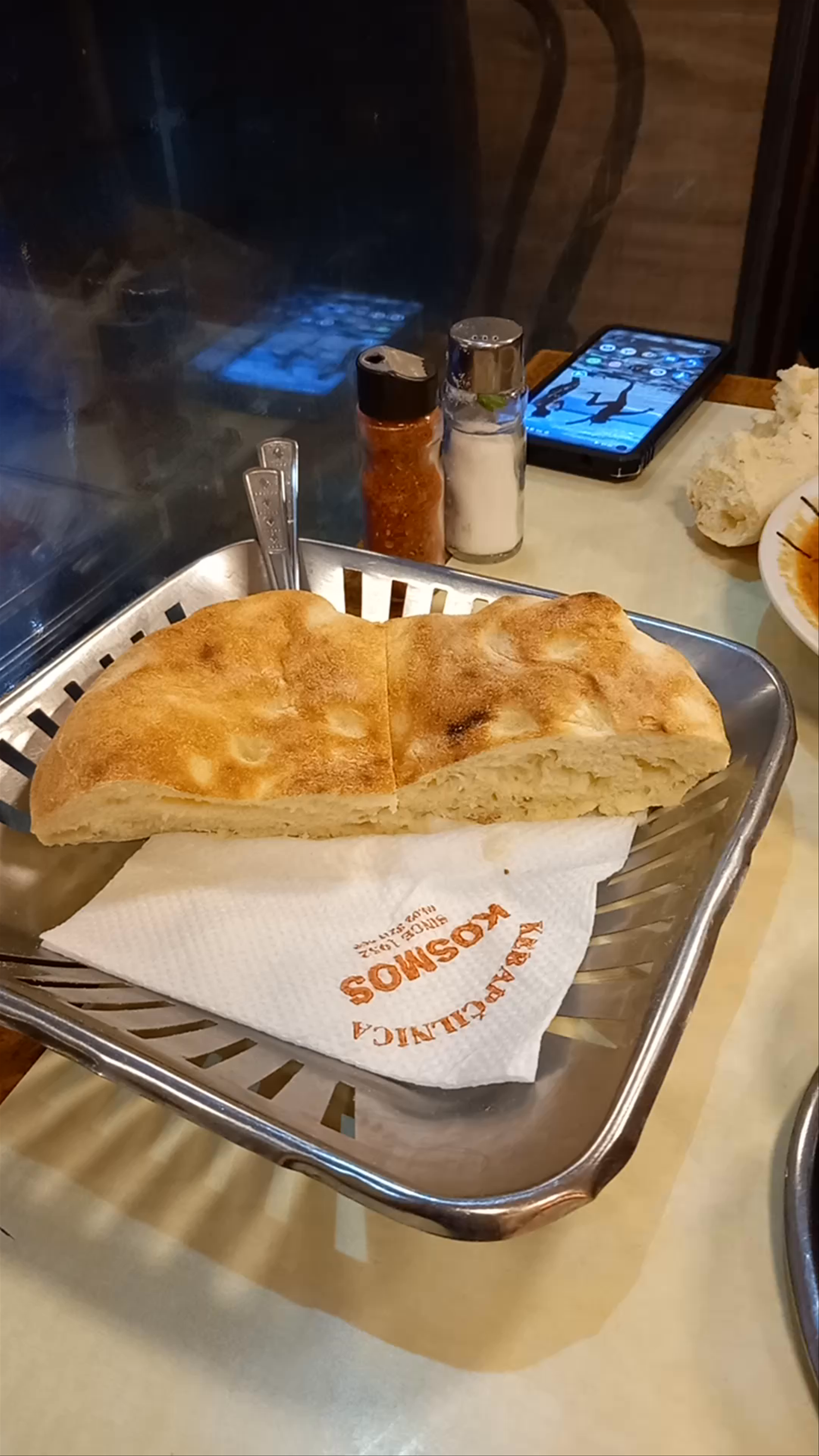 Kosmos Kebabchilnica