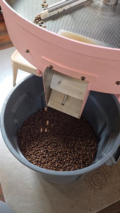Farmers Union Coffee Roasters - Met with the Roast Master. - Coffee & Tea Near Me - Eugene, Oregon