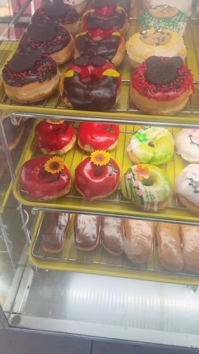 Donut Avenue - Donuts Near Me - Brawley, California