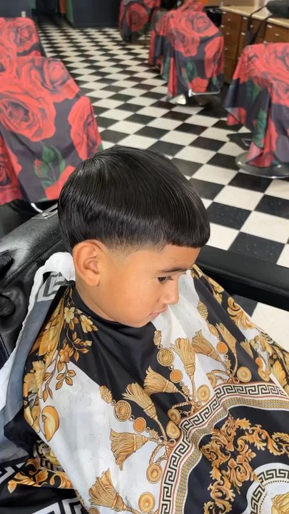 Feel Goods - Fresh taper - Barbers Near Me - Pittsburg, California