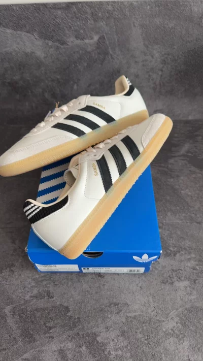 Adidas Samba | Cloud White | UK8.5 