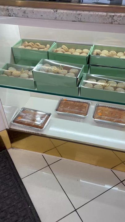Albasha Sweet - Beautifully packaged sweets for take away - Bakeries Near Me - Bridgeview, Illinois