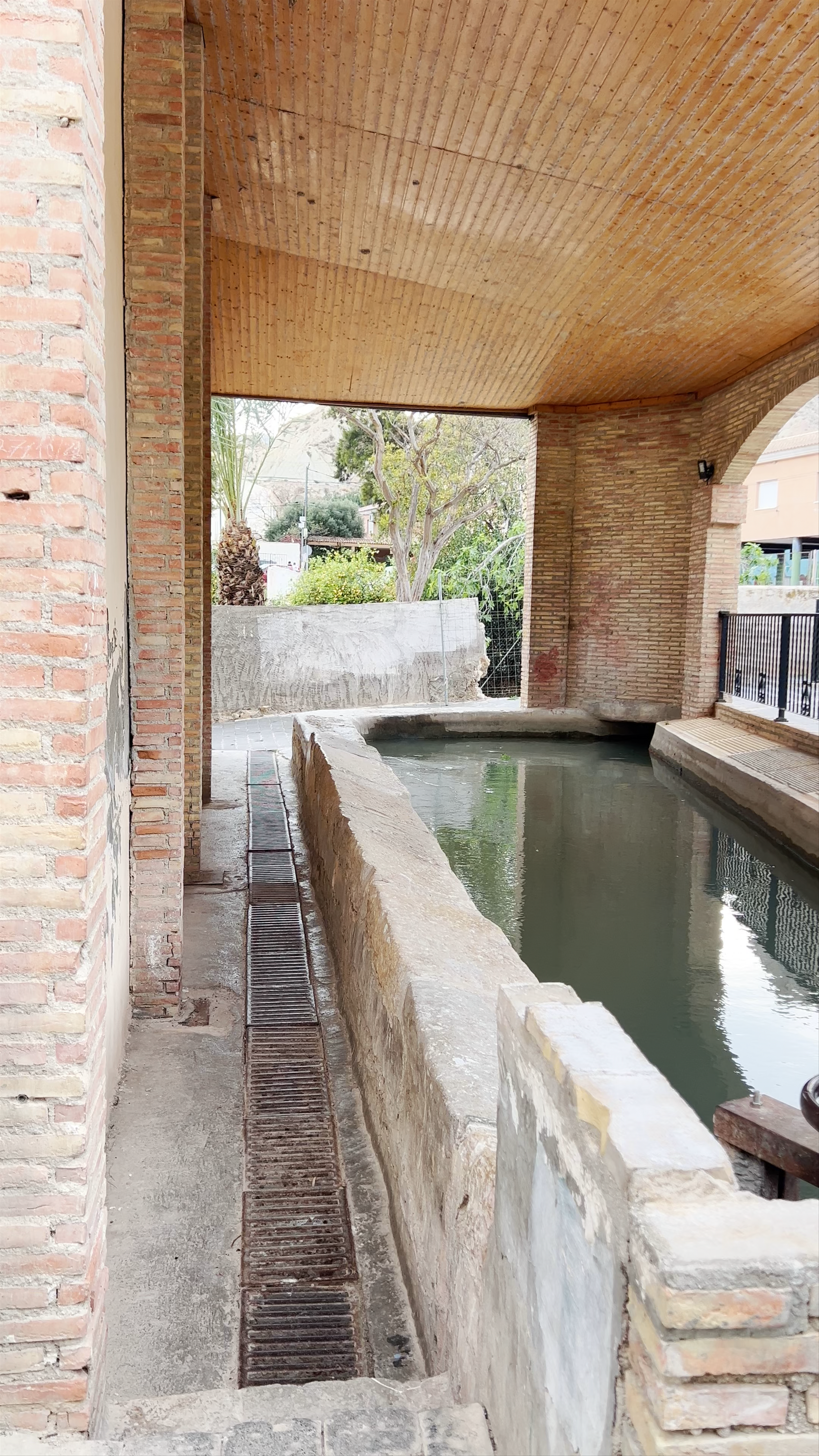 Lavadero de Ojós: Traditional Public Wash Basin in Región de Murcia, Spain