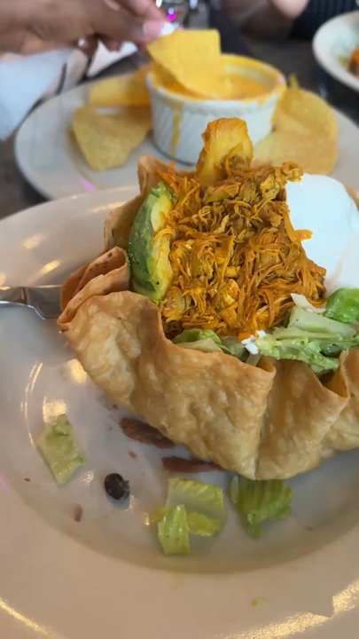 Chido's Tex-Mex Grill - Chicken Taco Salad - Tex-Mex Near Me - Laurel, Maryland