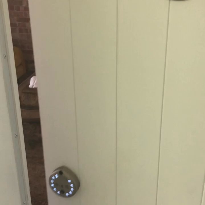 Bisbee Brownstone Suites - Quick walkthrough of room 301. 3rd floor. Easy access to rear of building. - Hotels Near Me - Bisbee, Arizona