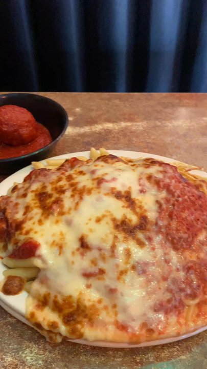 Mama's Pizza - Pasta was great - Pizza Near Me - Saint Paul, Minnesota