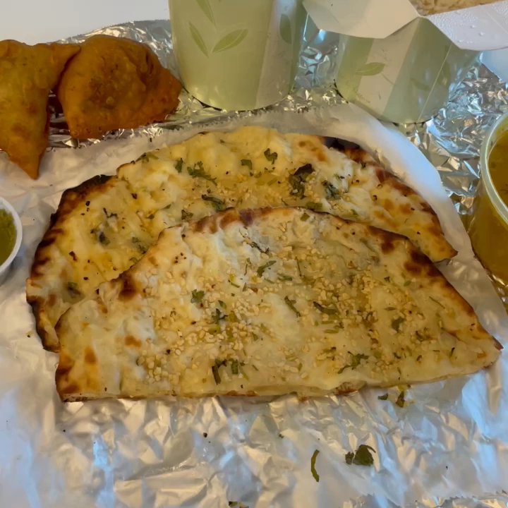 Taj Palace - Dal soup; Garlic cheese naan; Vegetable samosas; Rice - Indian Near Me - Chesterfield, Missouri
