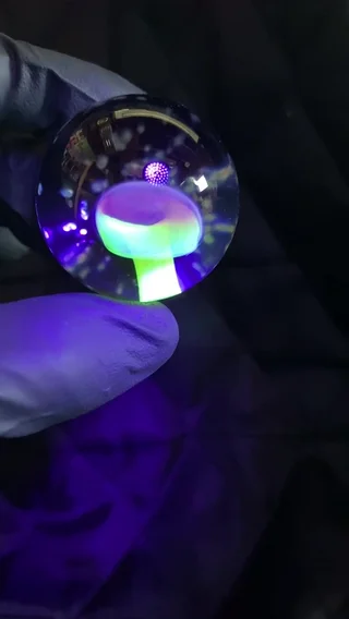 Preview pic of 38mm Uranium Mushroom marble