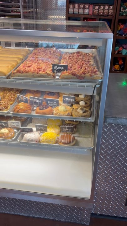 Hurts Donut - Donuts Near Me - Branson, Missouri