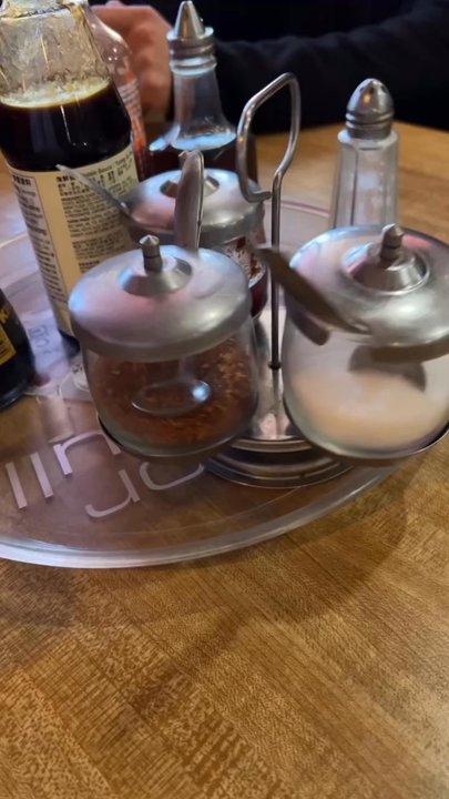 Sam Cafe - Cool mini lazy Susan for condiments - Thai Near Me - Merced, California