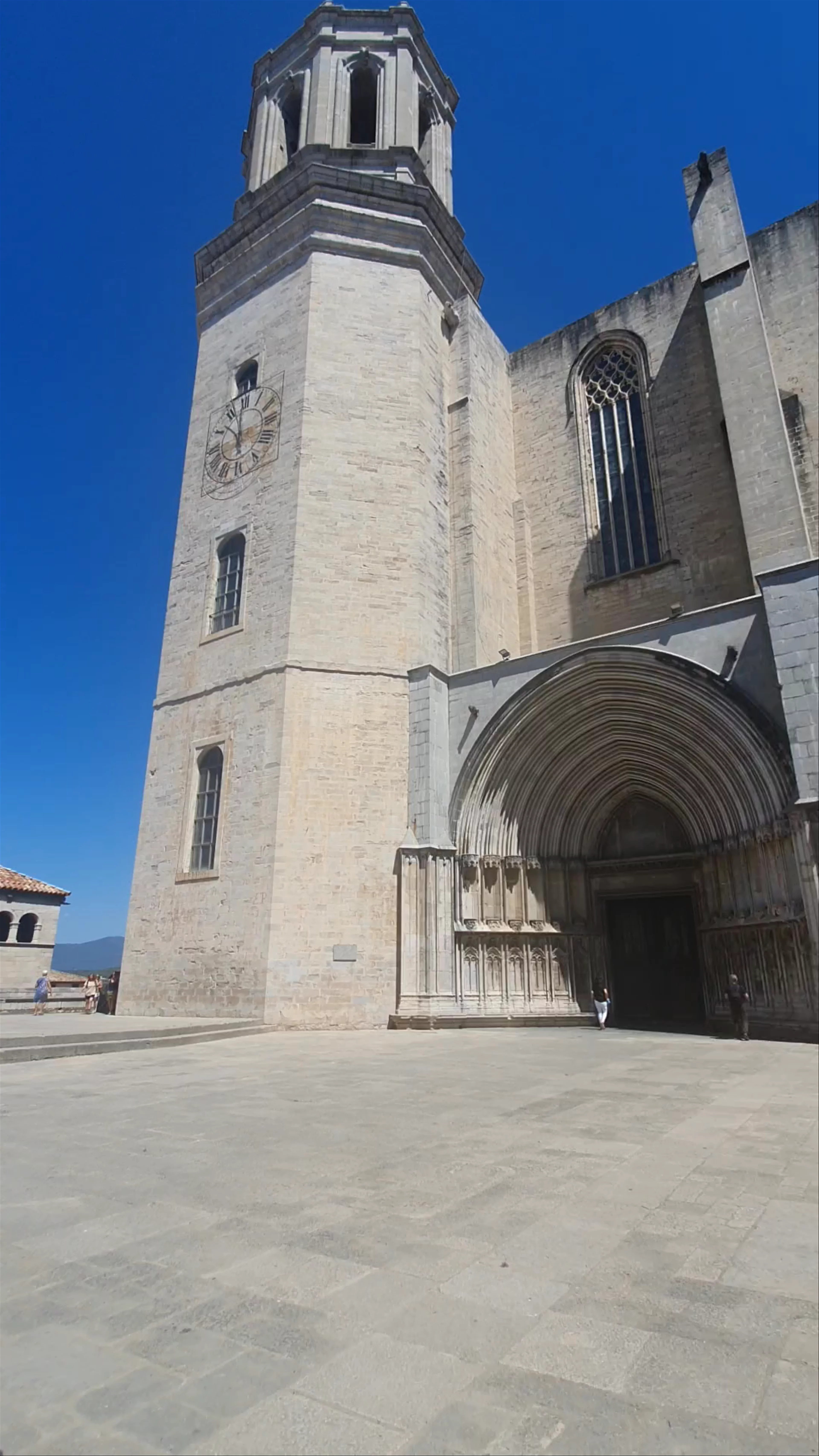 Girona Cathedral, Plaça de la Catedral