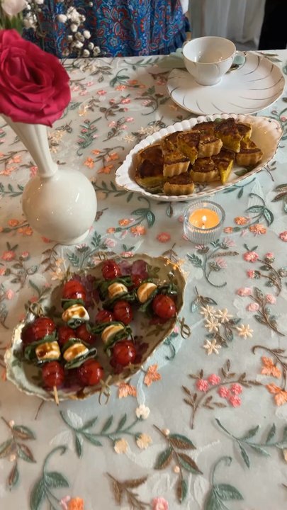 TEA WITH MRS. B - Updated July 2026 - 163 Photos & 62 Reviews - 136 W ...