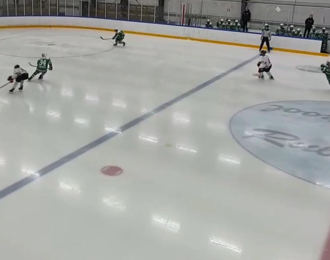 Elias Malashkoff's Stunning Head Fake & Powerful Shot | Rögle BK U18