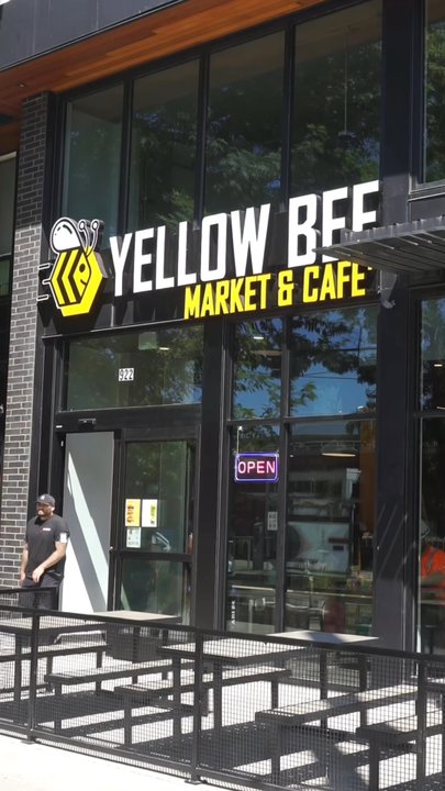 Yellow Bee - IG: @nelson_eats - Bubble Tea Near Me - Seattle, Washington