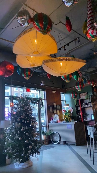 Thai Treasure - Beautiful holiday decor. - Thai Near Me - Arlington, Virginia