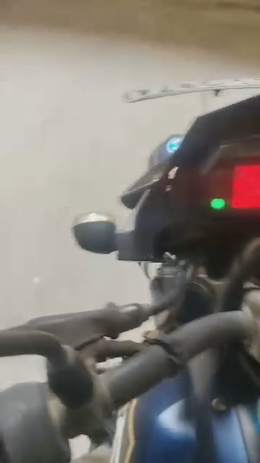 Walk-around video thumbnail