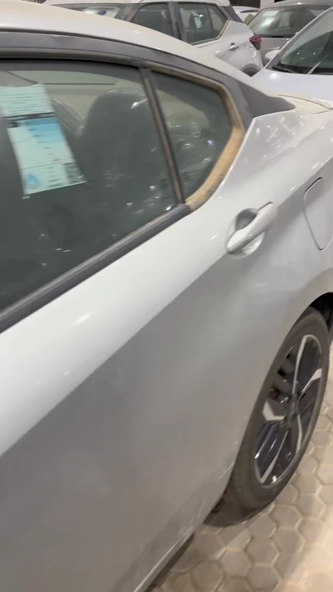 Nissan Sunny SL 2024