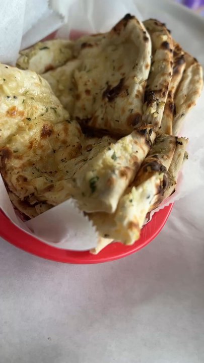 Saffron Restaurant - Garlic naan, chicken tikka, chicken bis rice - Indian Near Me - Bloomingdale, Illinois