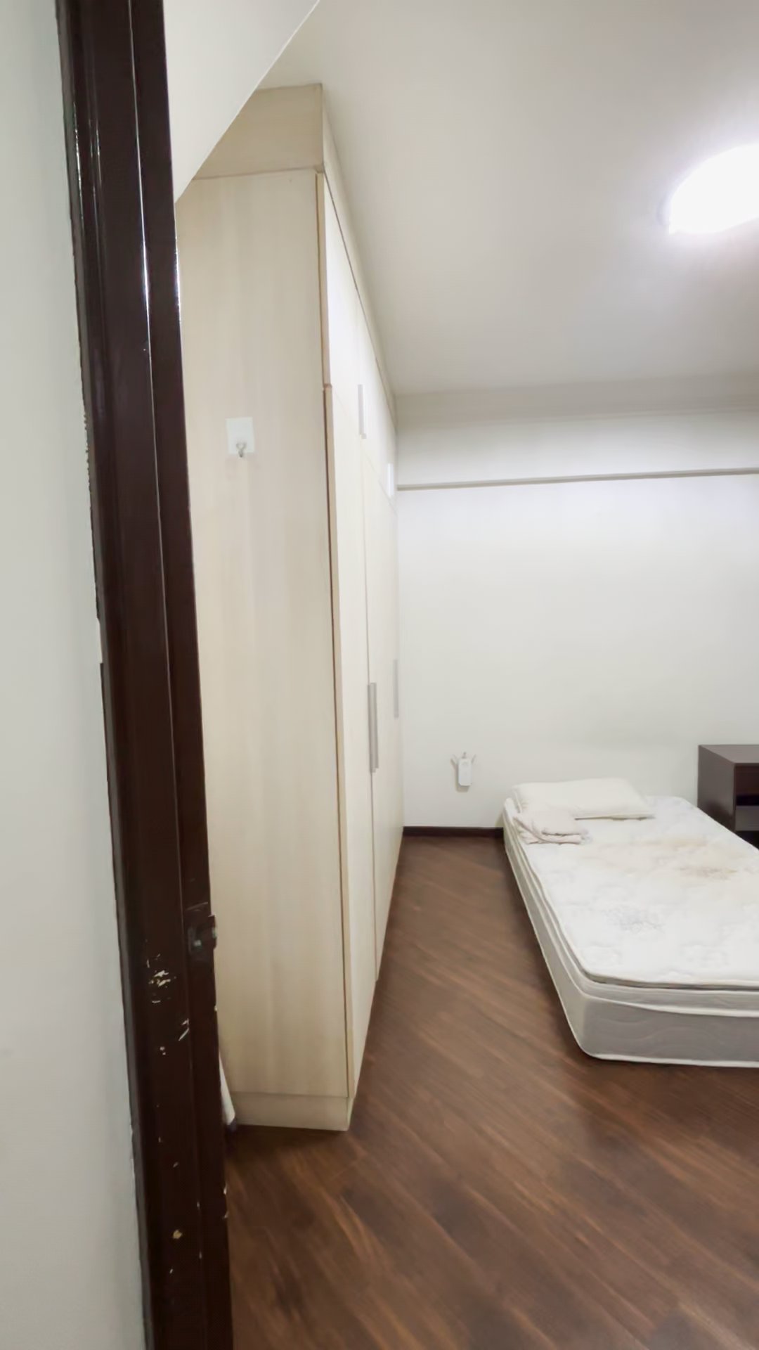 Common Room (HDB) for Rent in  454 Clementi Avenue 3 - Image 8