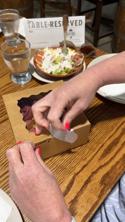 Walnut Creek Winery - Lunchables - Wineries Near Me - Holt, Missouri
