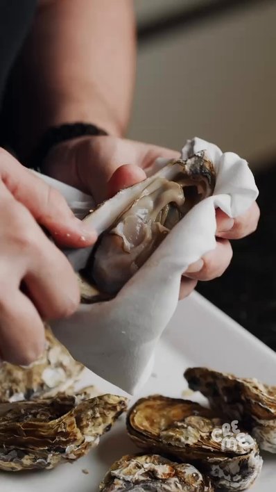 Oyster Opening