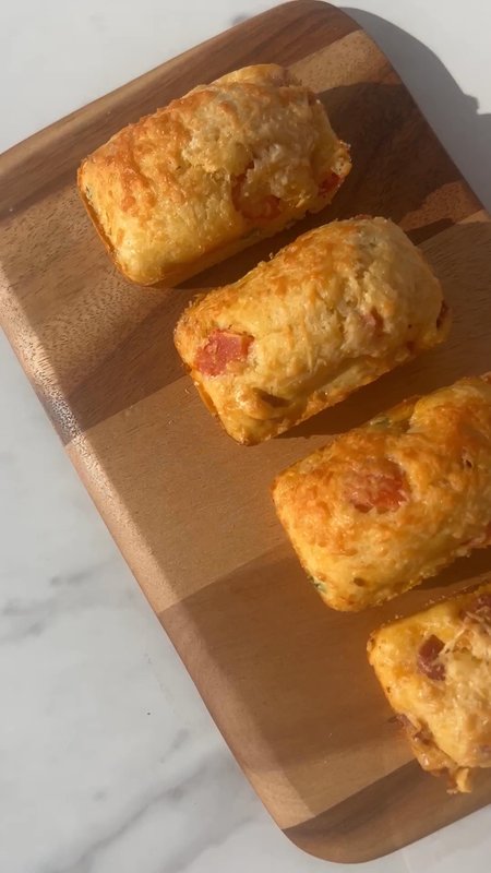 Cheese, Tomato and Chorizo Savoury Mini Loaves