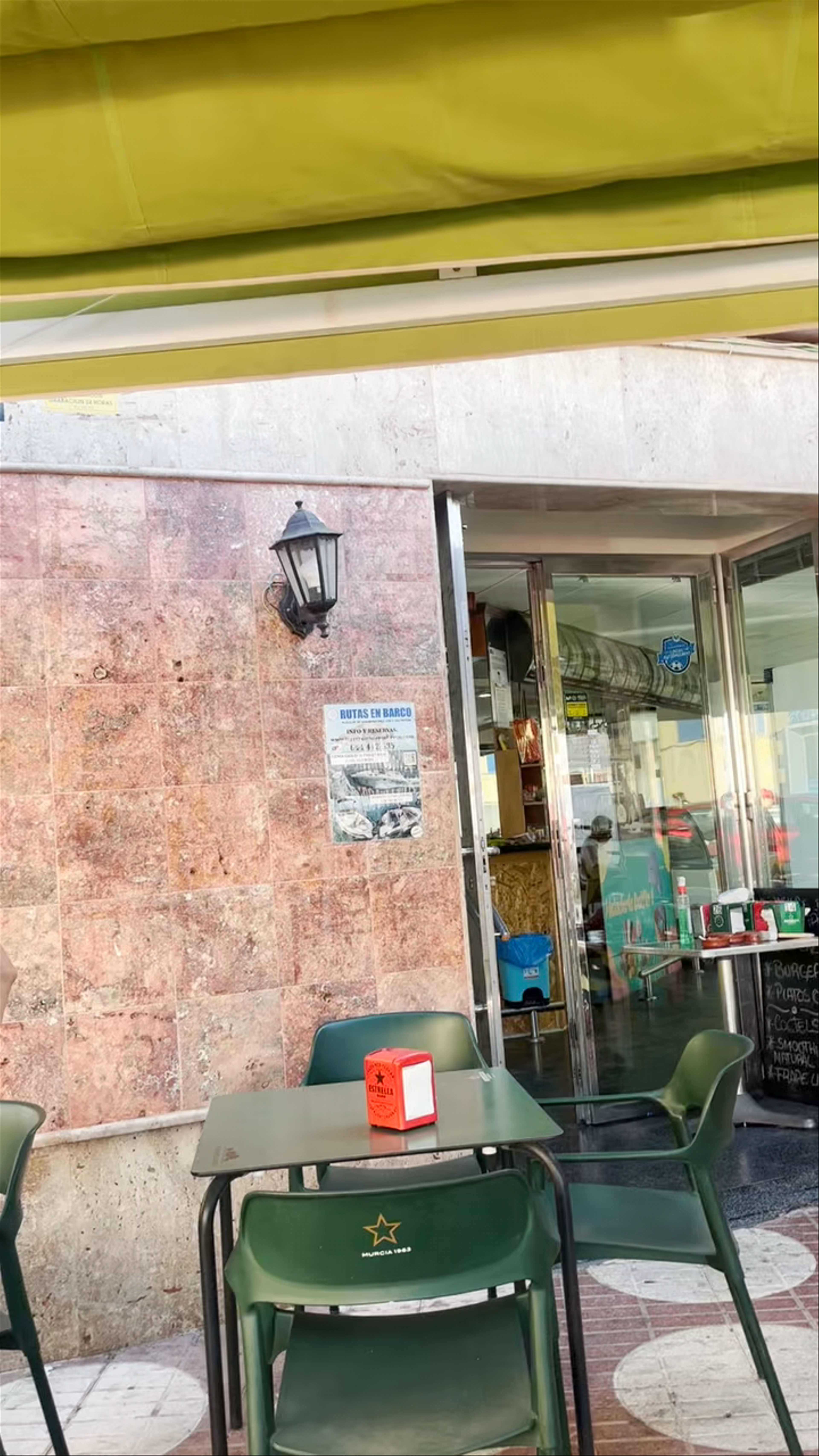 Heladeria Delfín