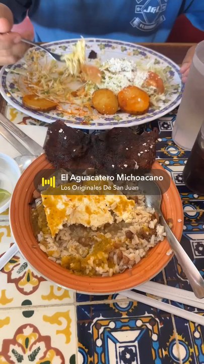 Tepeques Mexican Food - Morisqueta y enchiladas con carne - Mexican Near Me - Montclair, California