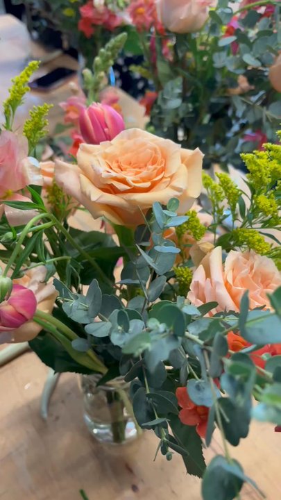 She Loves Me - Florists Near Me - Washington, DC, District of Columbia