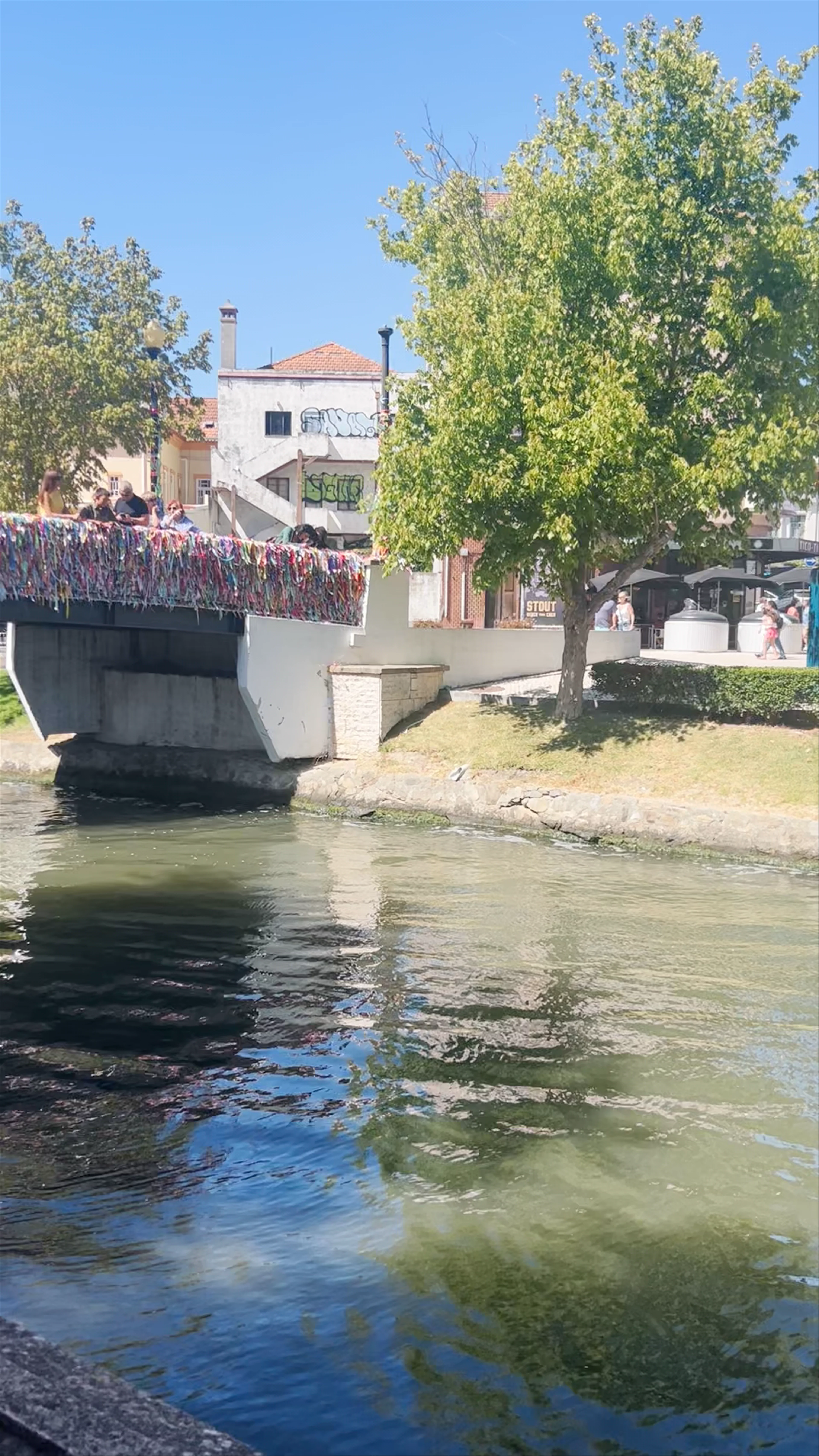 Ponte dos Laços de Amizade