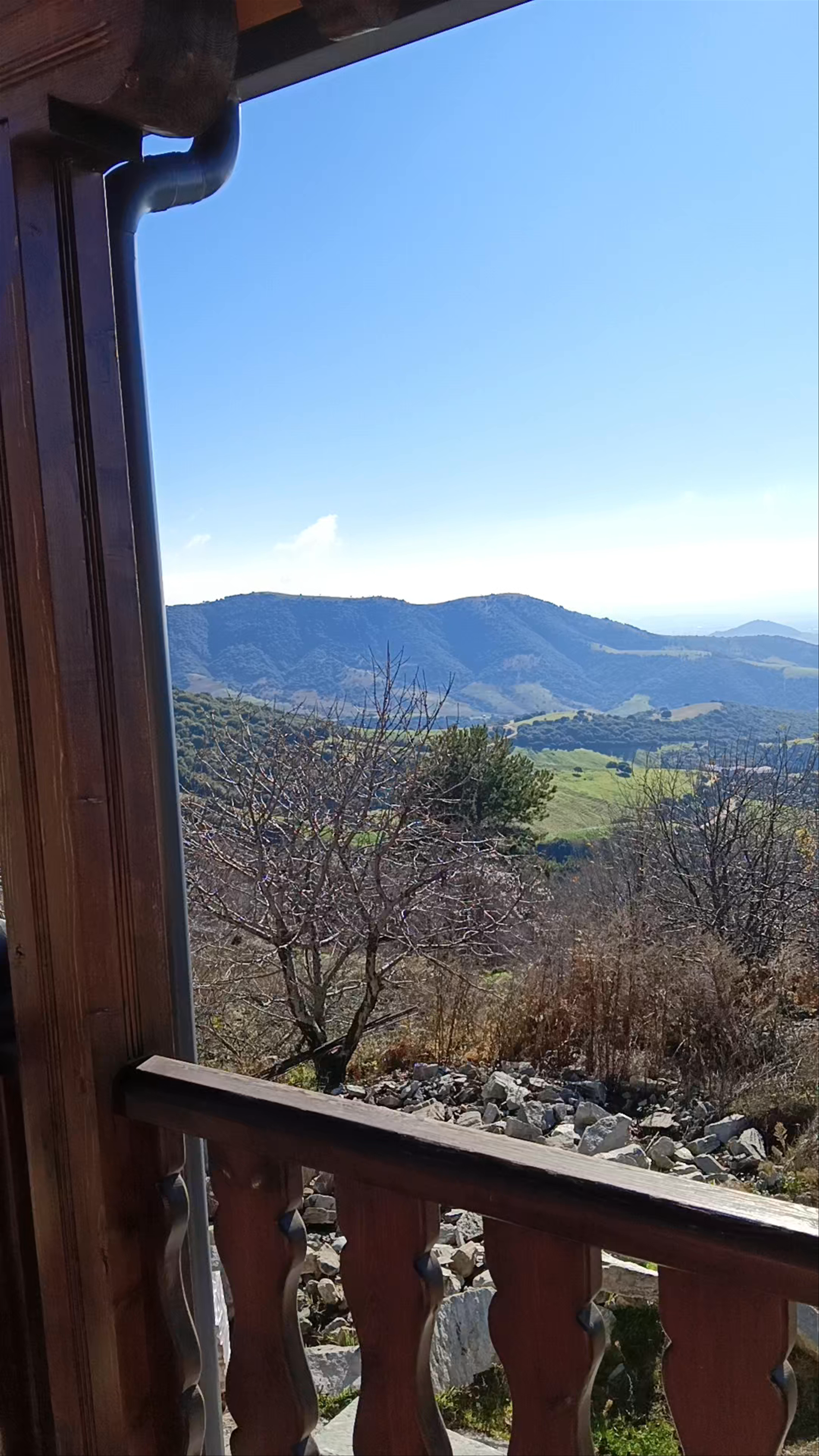 Ιερά Μονή Αγίας Τριάδος Λιβαδίου