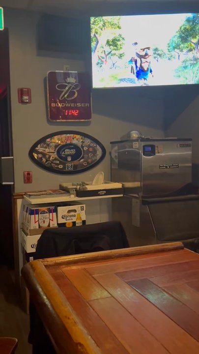 Foley's - Inside - Lounges Near Me - Pleasantville, New York