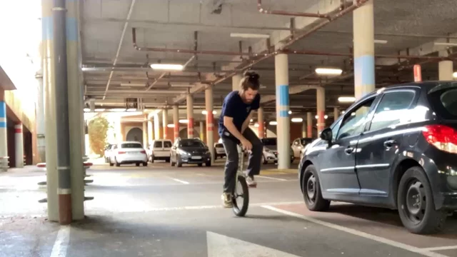 riu submission: outside roll