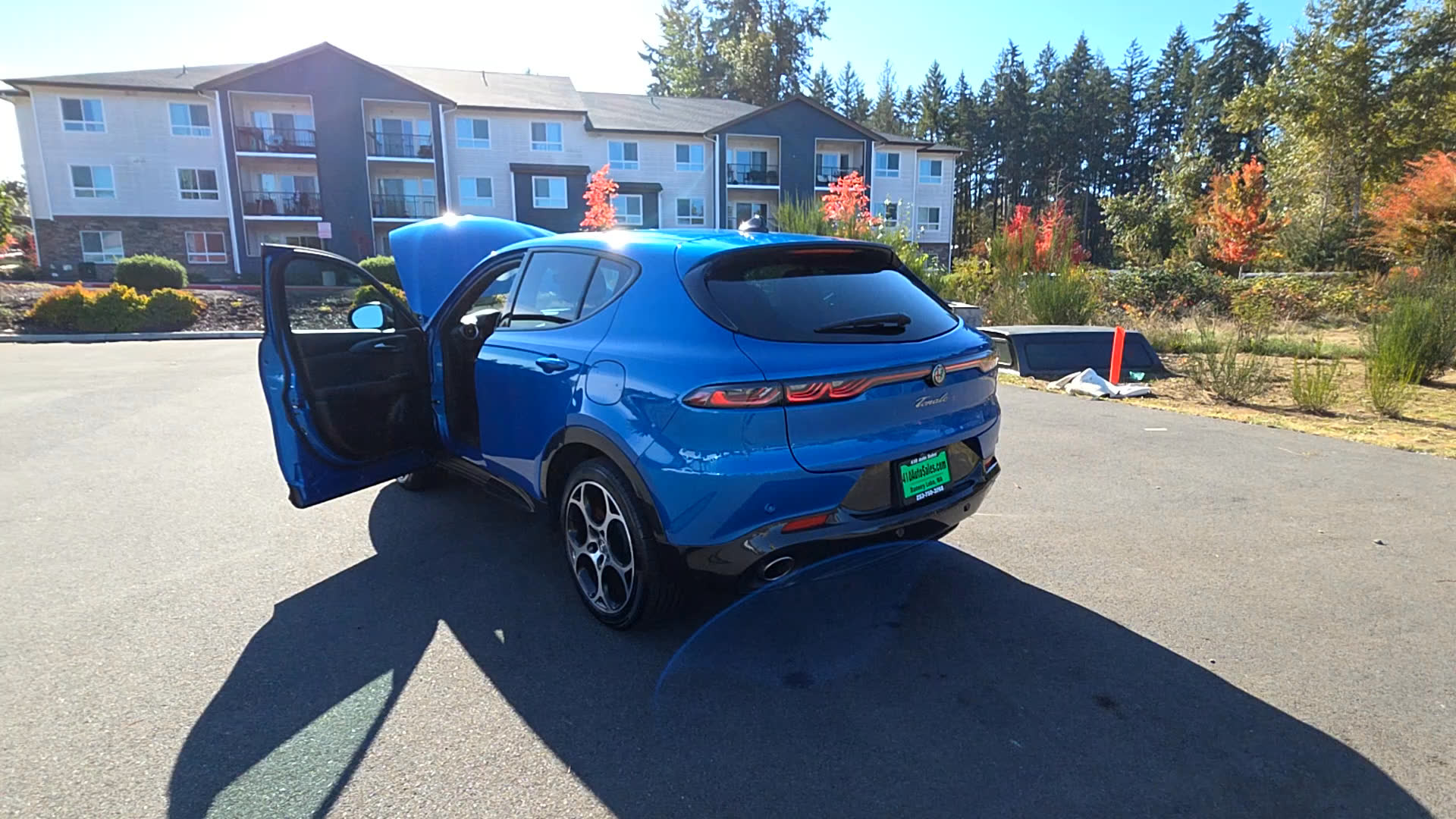 410 Auto Sales - #3289 - 2024 Alfa Romeo Tonale Hybrid Veloce Crossover