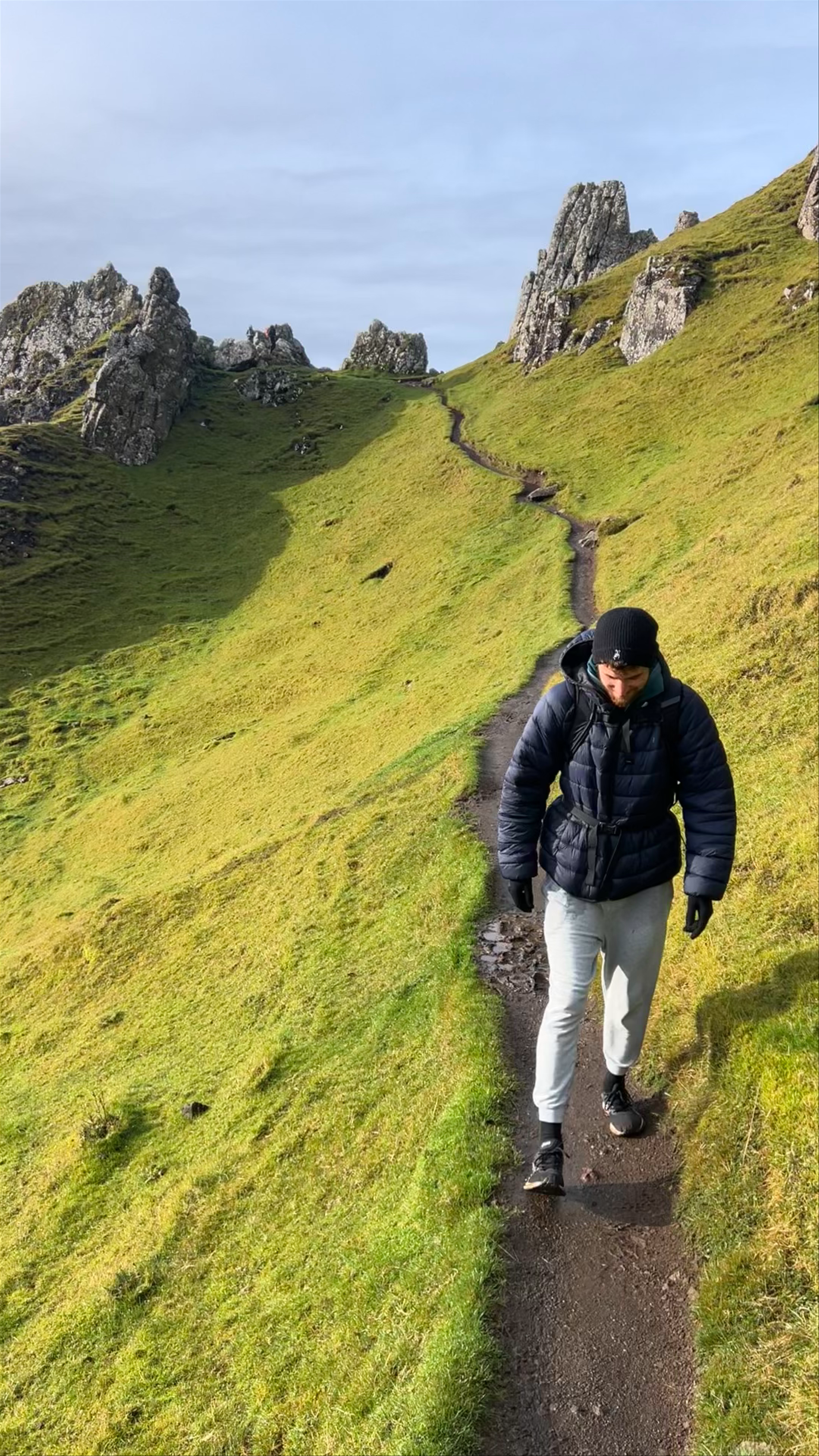 Quiraing Walk: Majestic Highlands Hike on the Isle of Skye