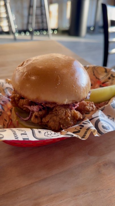 The 130 Shop - Fried Chicken Sandwich - Burgers Near Me - Tenafly, New Jersey
