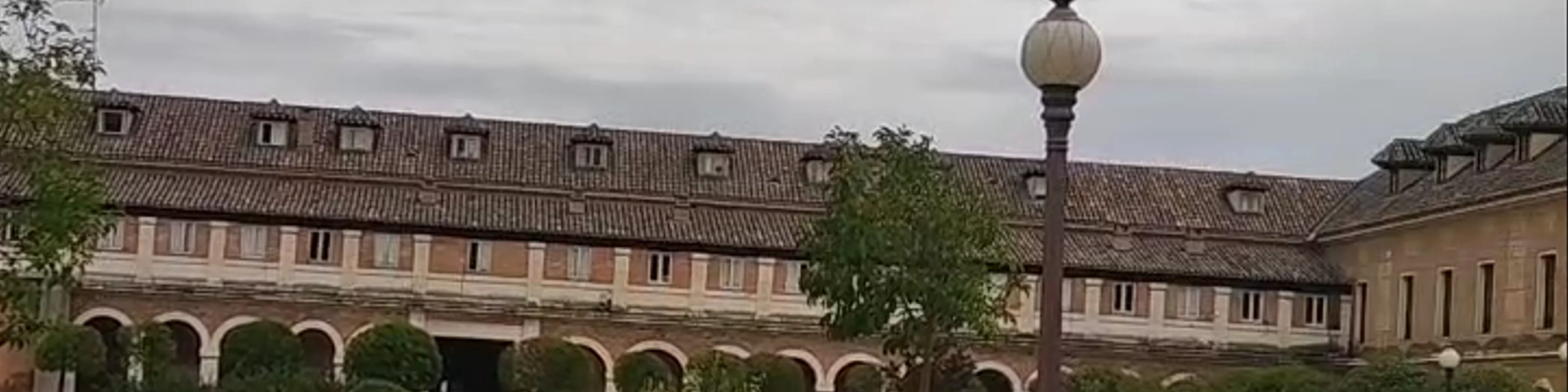 Casa de Oficios y Caballeros