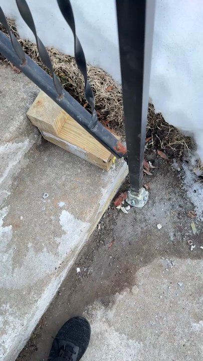 Handyman Gold Hands - Safety hazard after "repair" - Handyman Near Me