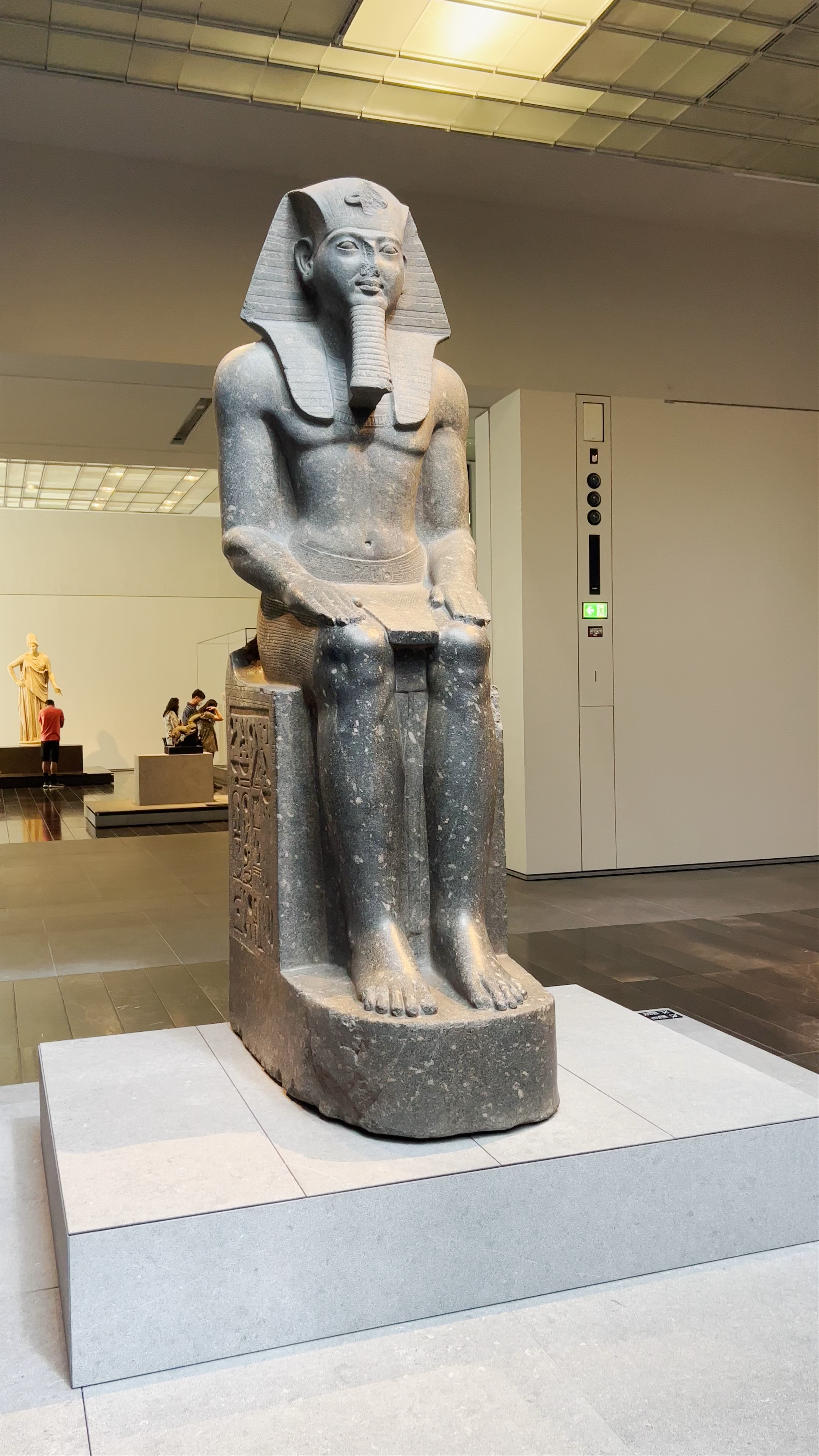 Louvre Abu Dhabi: The Majestic Egyptian Pharaoh Statue Experience