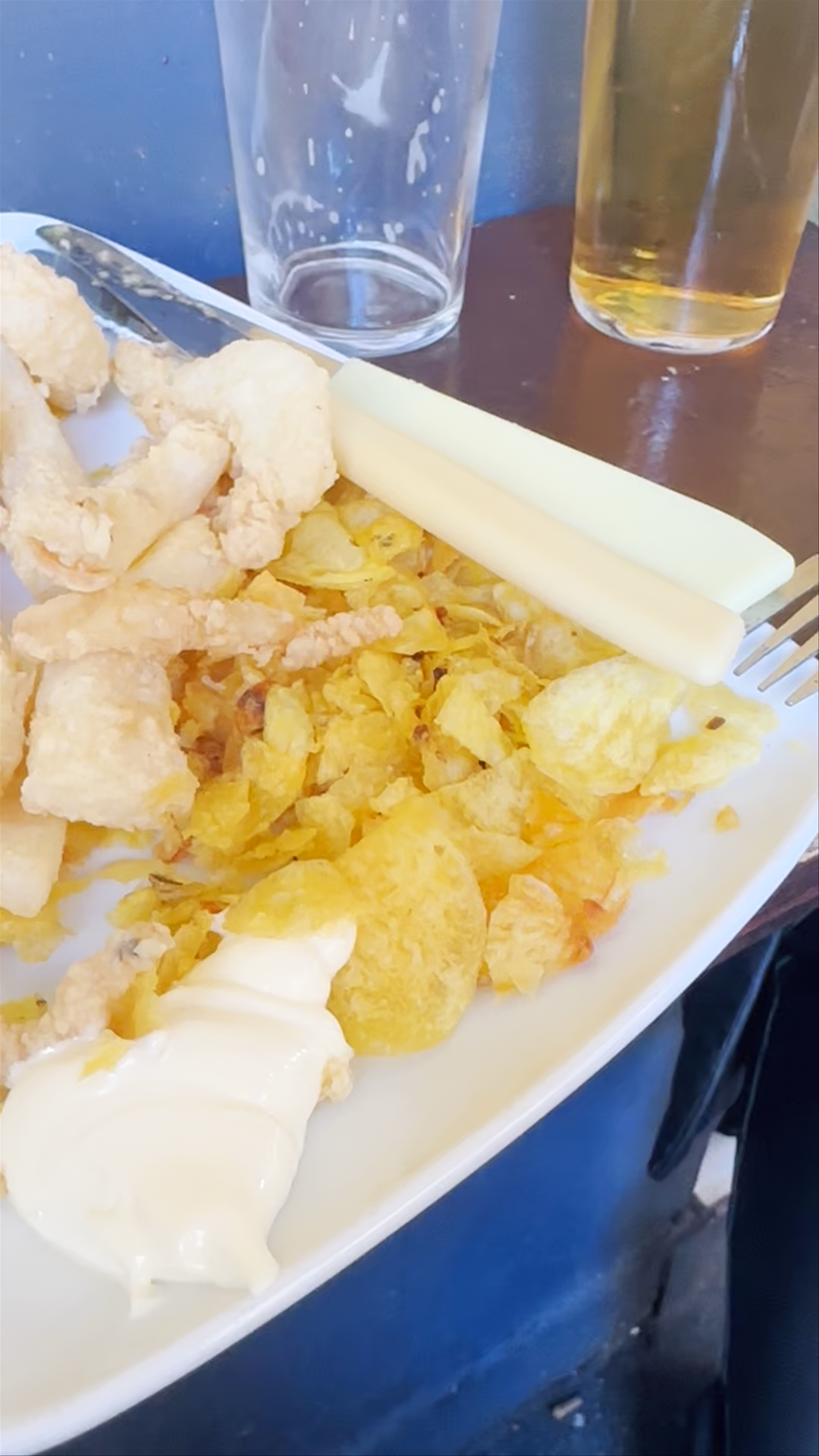 Authentic Andalusian Snack at Bodega Santa Cruz Las Columnas, Seville