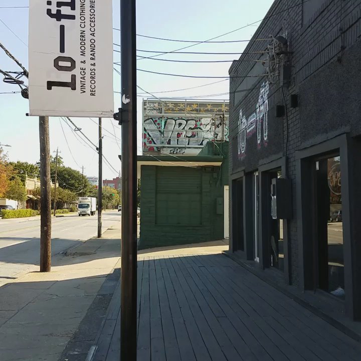 Lo-Fi Vintage - So exciting to use their walls for selfies. Parking in the back of store. - Used, Vintage & Consignment Near Me - Houston, Texas