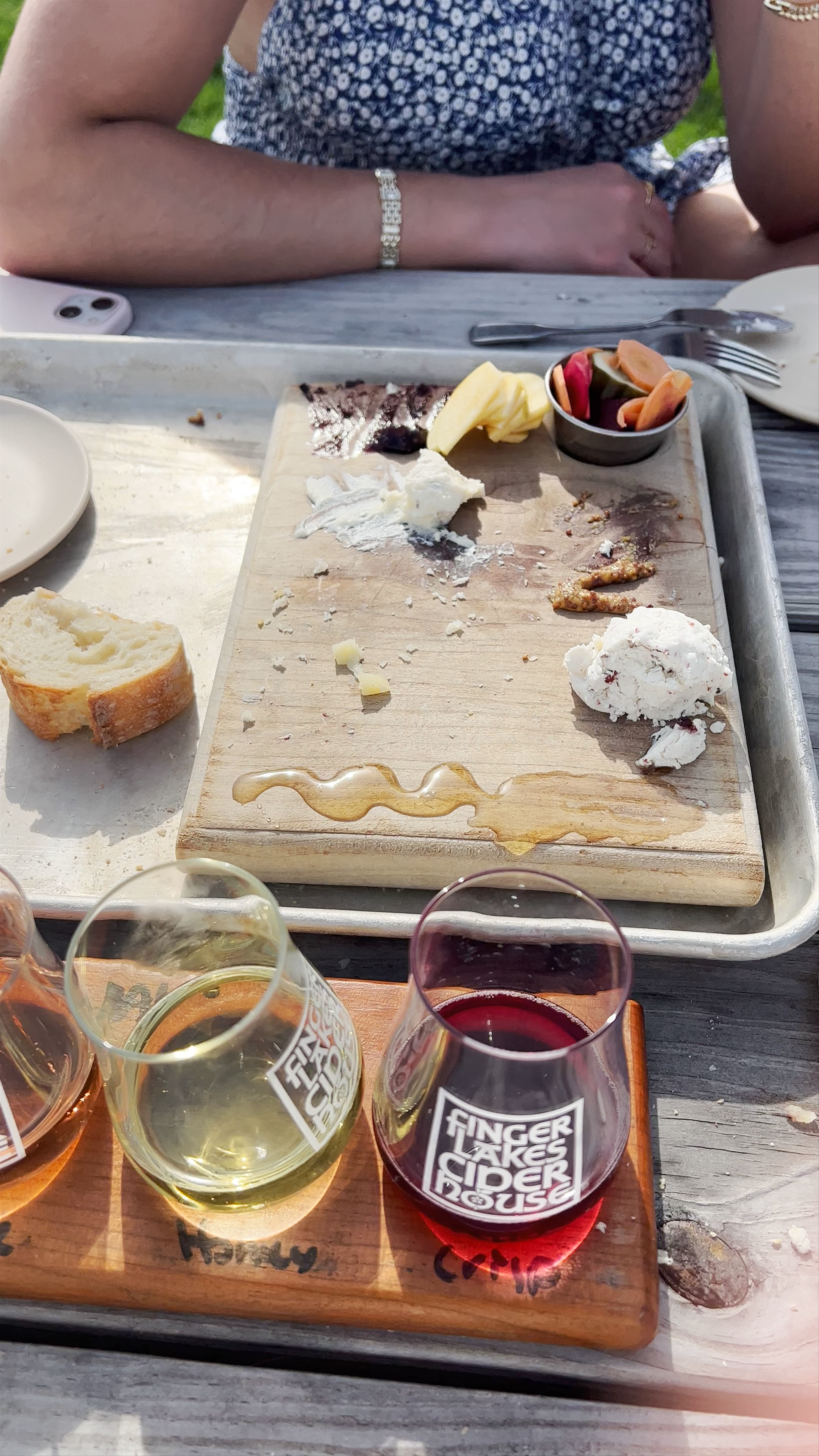 Finger Lakes Cider House: Relaxing Outdoor Cider Tasting in Interlaken, New York
