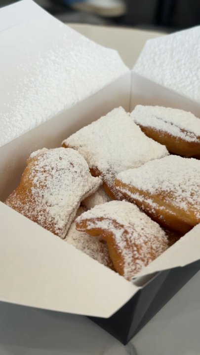 Cafes Quan - Mini beignets, fluffy and perfect pairing for your drinks - Cafes Near Me - Westminster, California