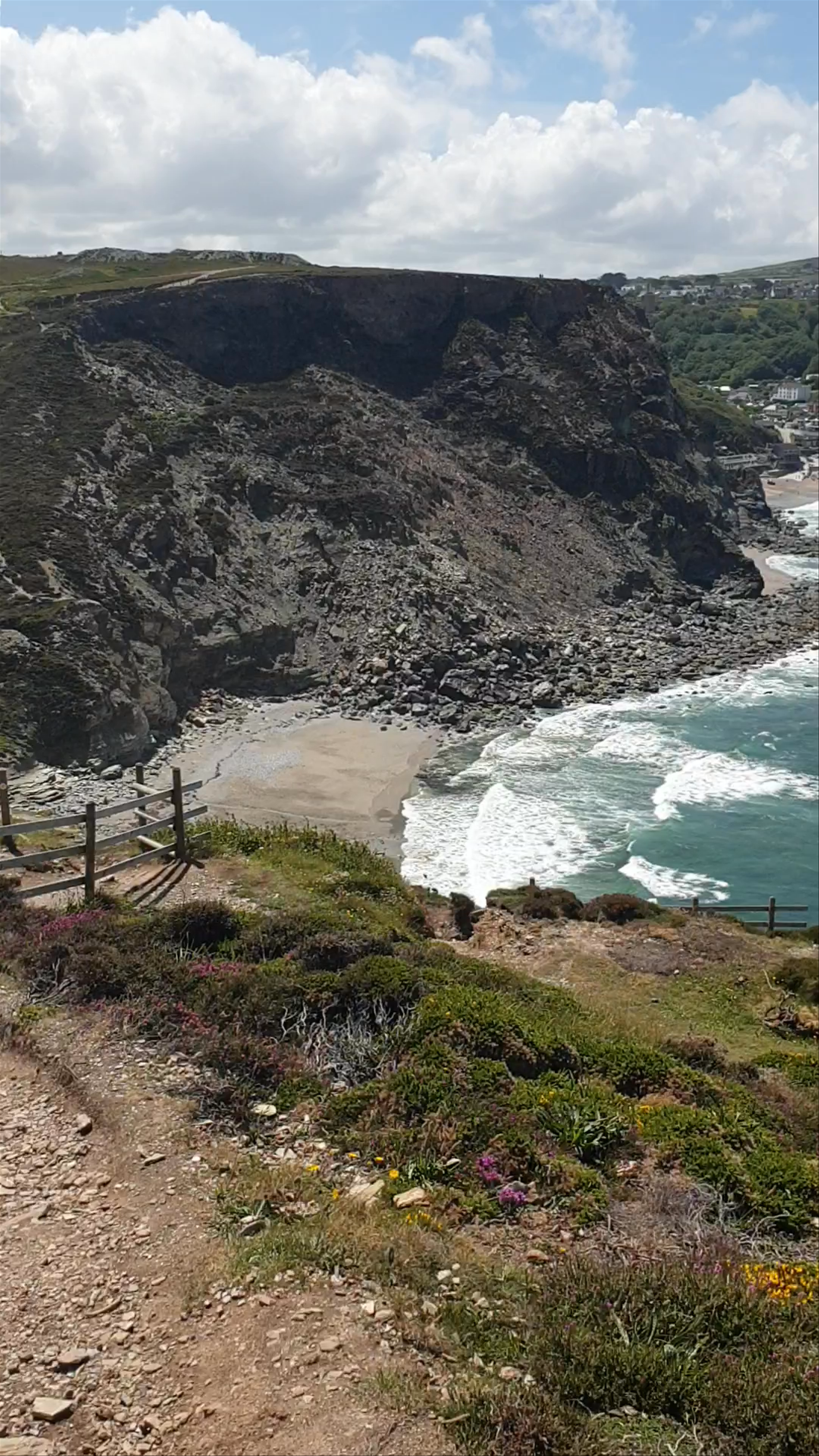 Trevaunance Cove: Rugged Coastal Beauty at Saint Agnes, UK